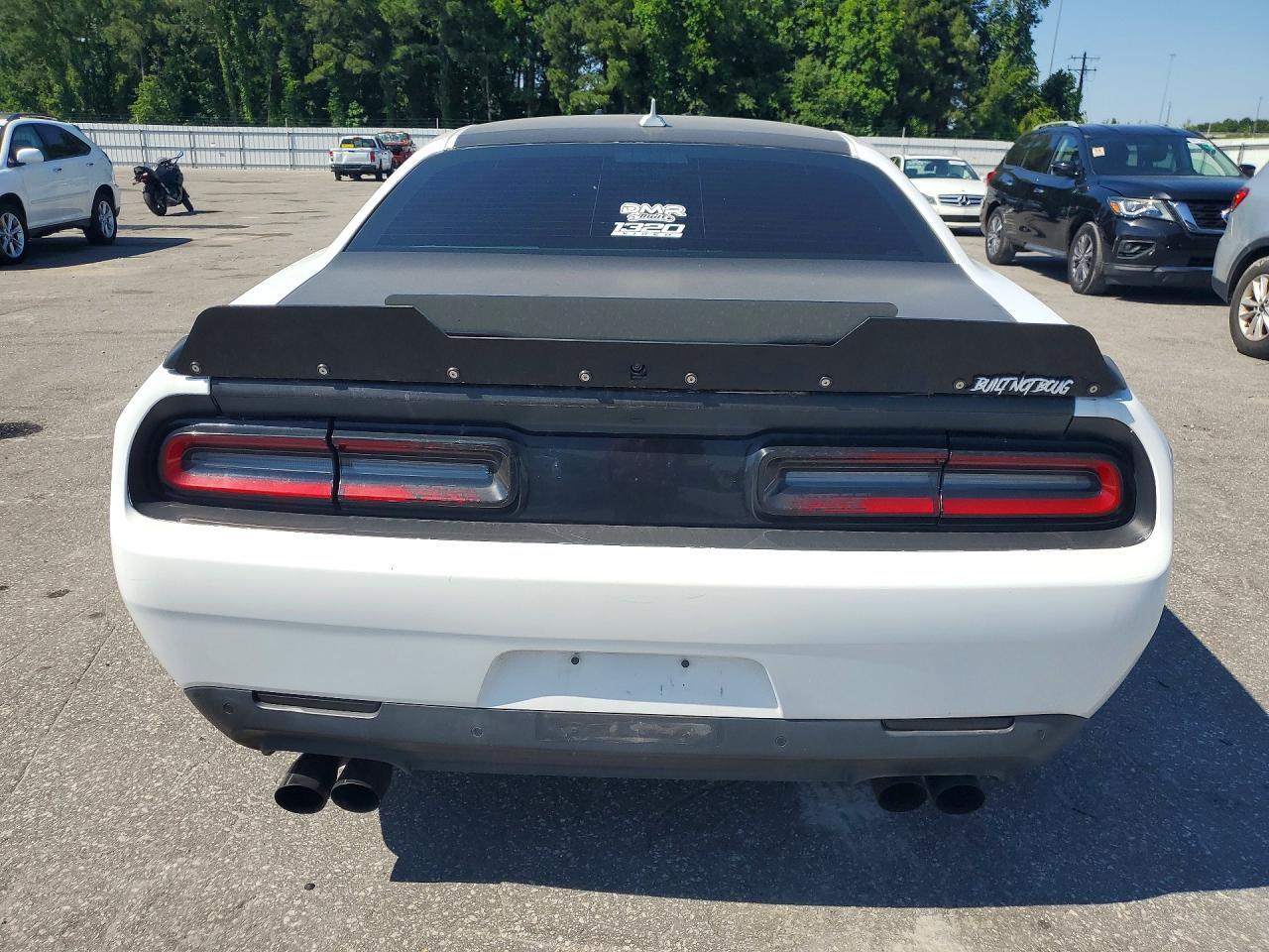 2017 Dodge Challenger R - zdjęcie 6