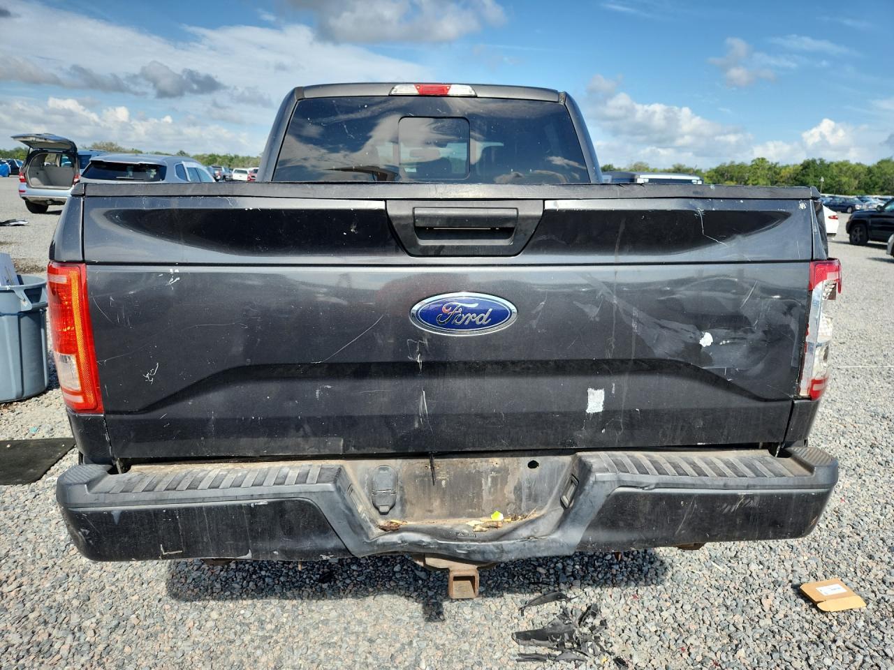 2017 Ford F150 Supercrew - zdjęcie 6