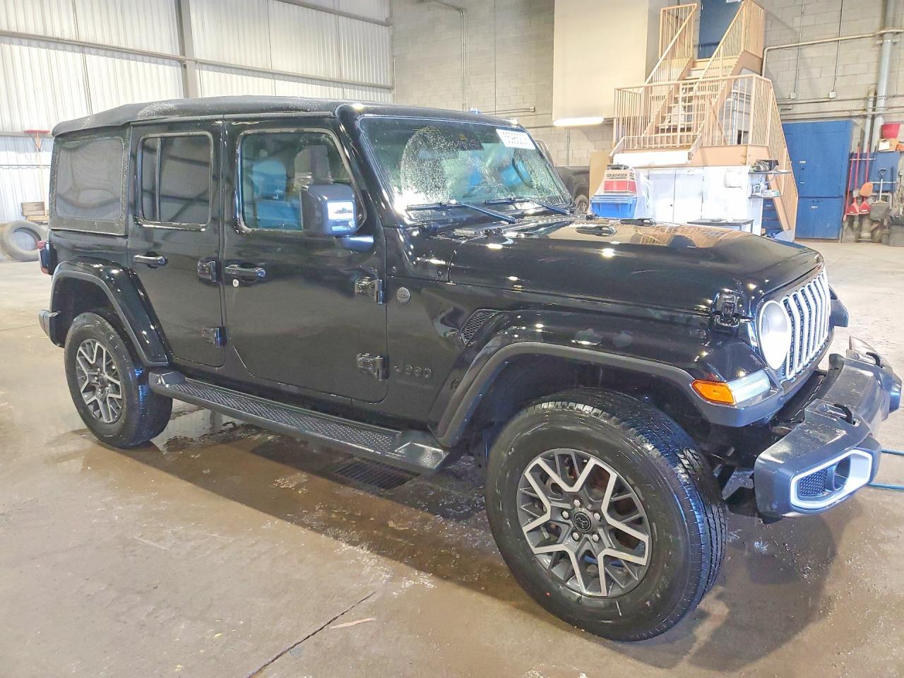 2025 Jeep Wrangler - zdjęcie 4
