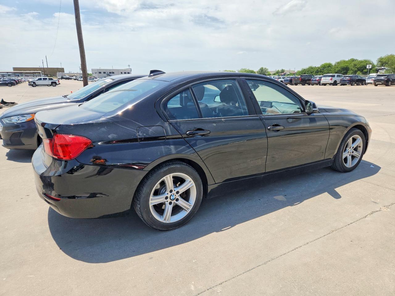2015 BMW 328 Xi - zdjęcie 3