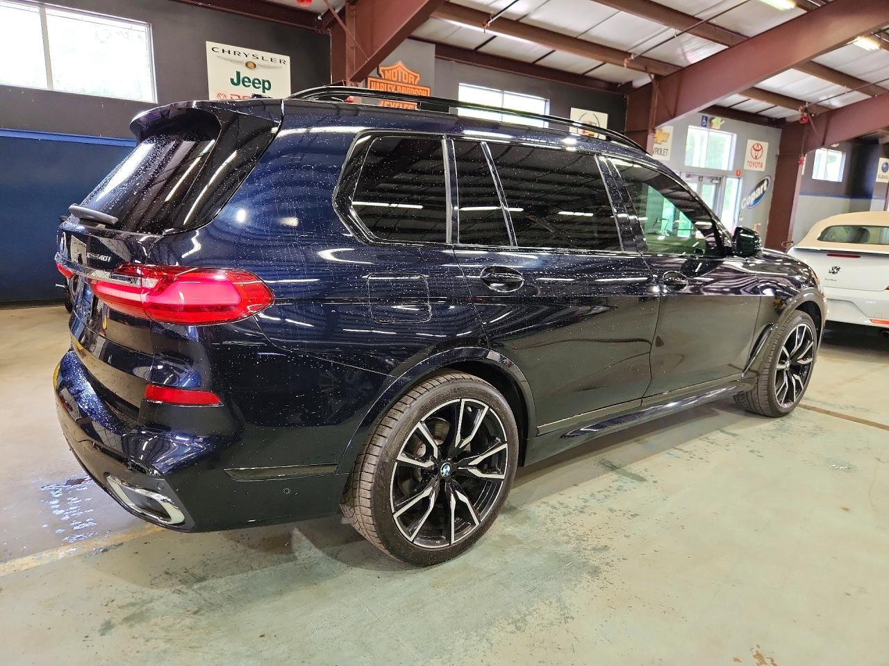 BMW X7 - zdjęcie 3