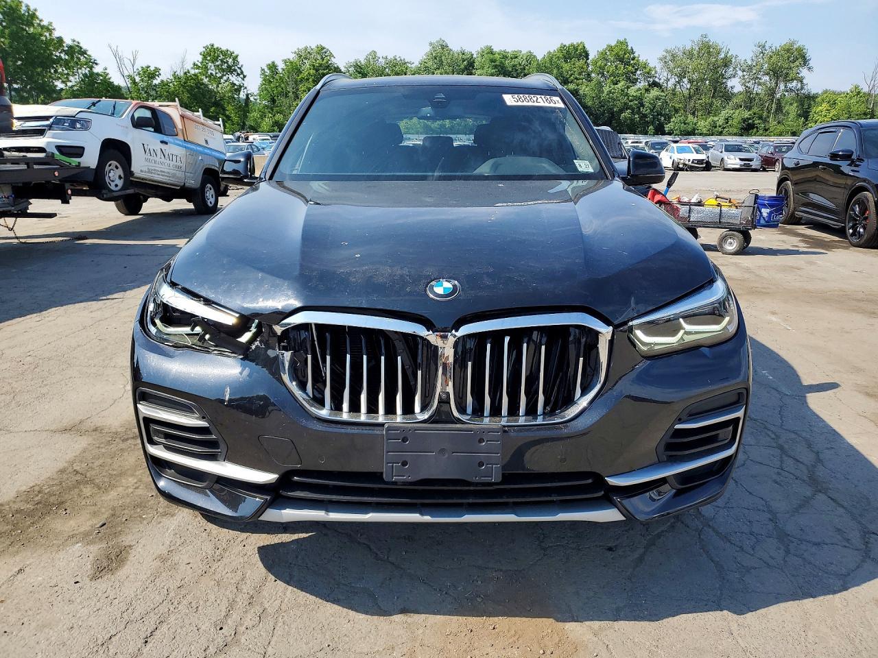 2022 BMW X5 xDrive40I - zdjęcie 5