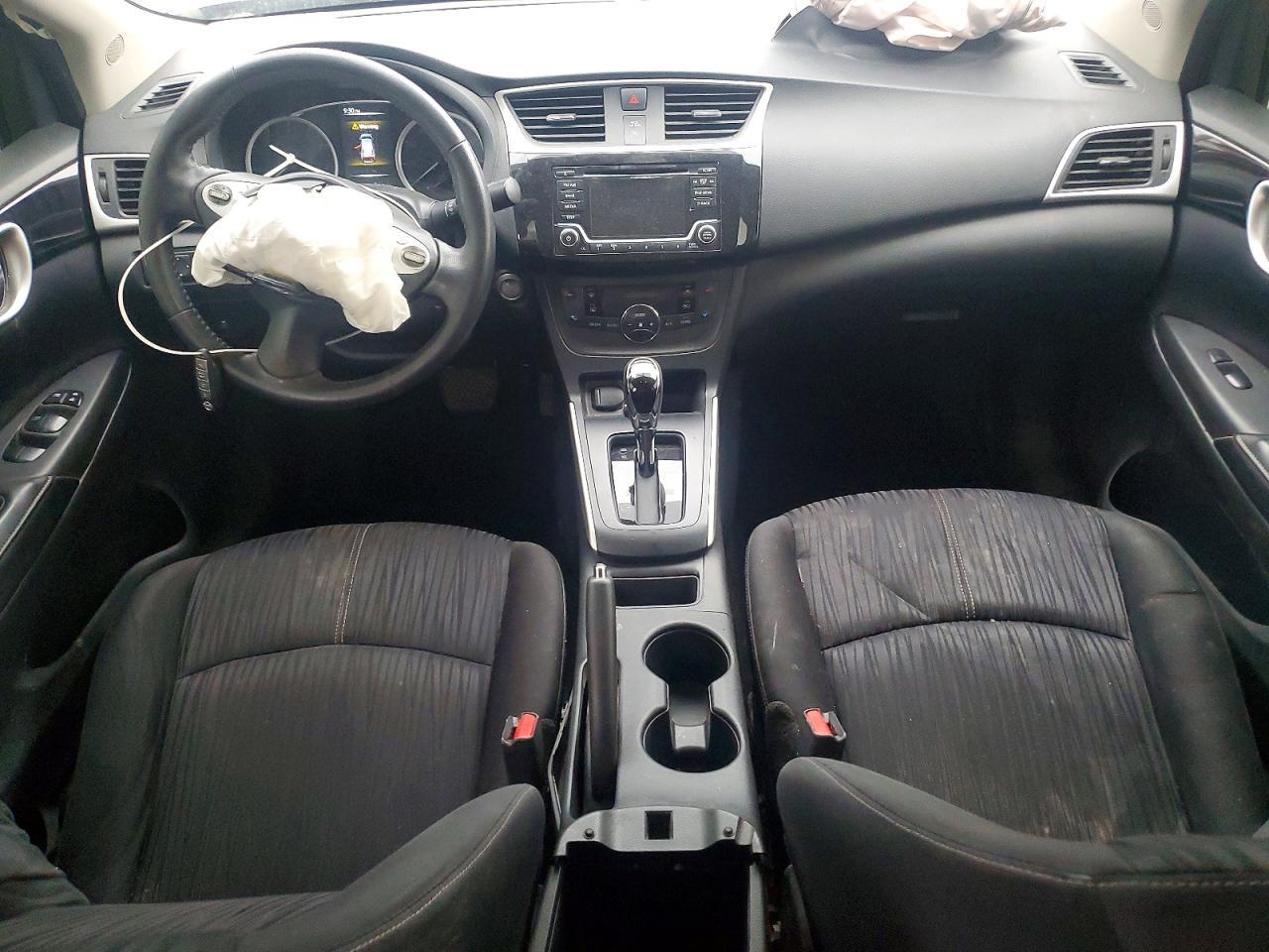 2018 Nissan Sentra Sv - zdjęcie 8