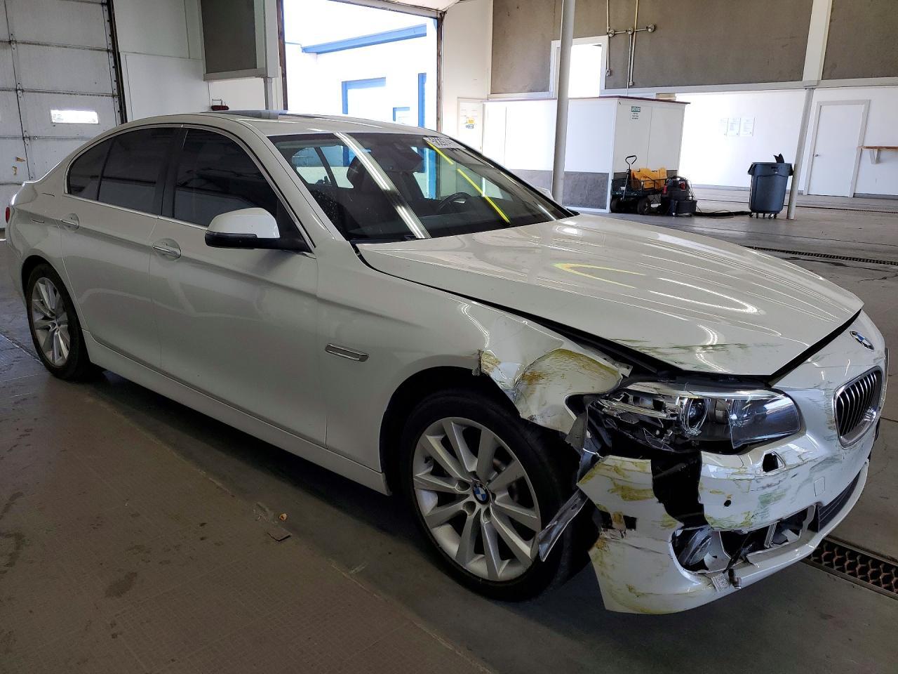2016 BMW 535 Xi - zdjęcie 4