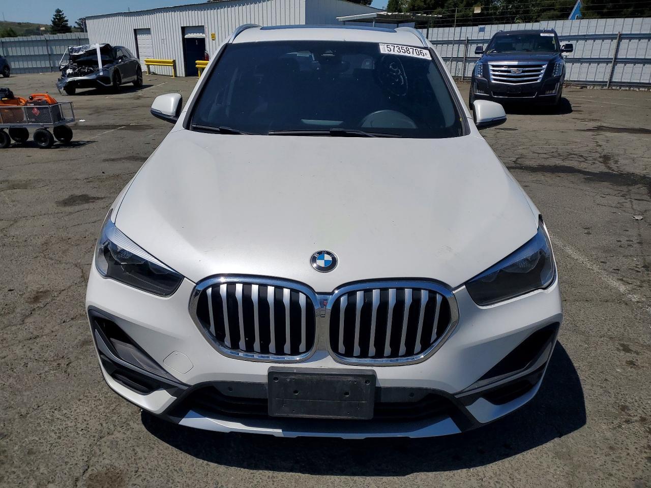 2020 BMW X1 Sdrive28I - zdjęcie 5