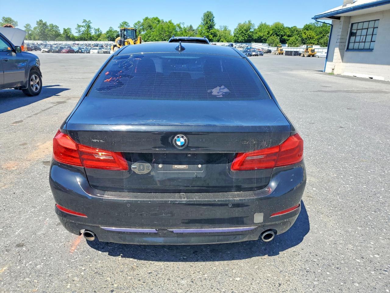 2018 BMW 530 Xi - zdjęcie 6