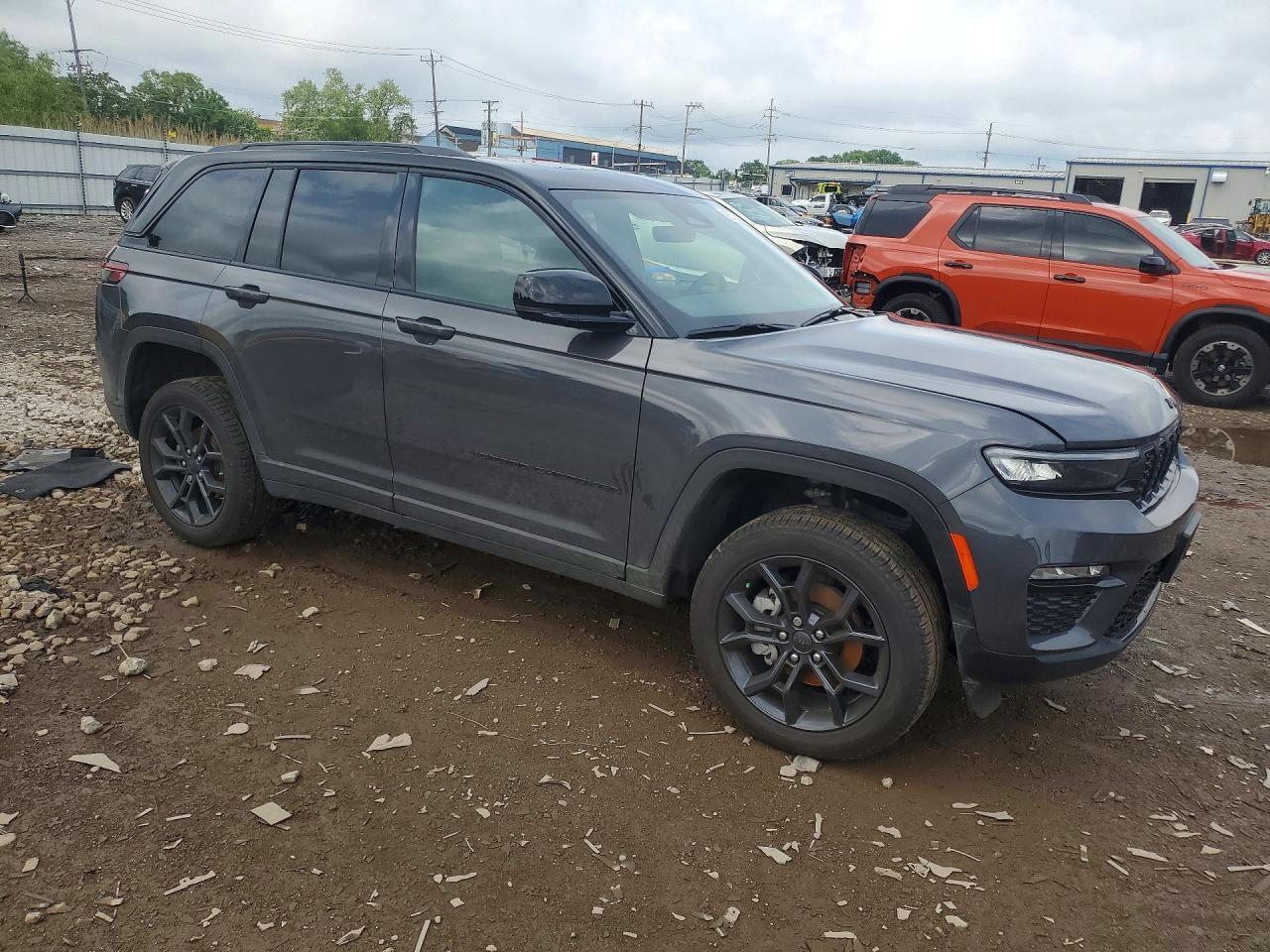 2025 Jeep Grand Cherokee Limited - zdjęcie 4