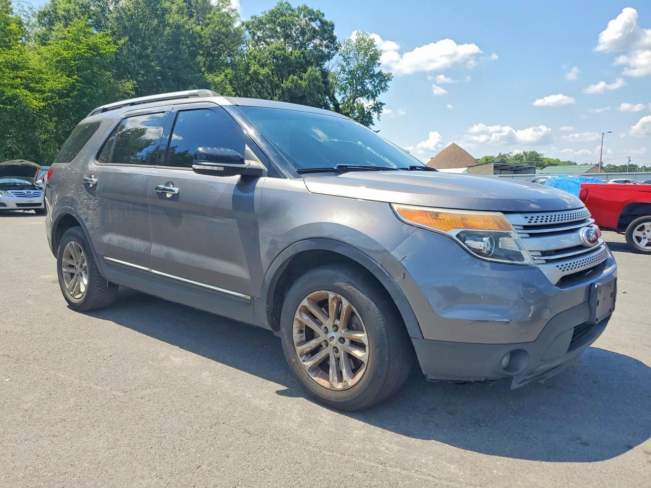 2014 Ford Explorer Xlt - zdjęcie 4