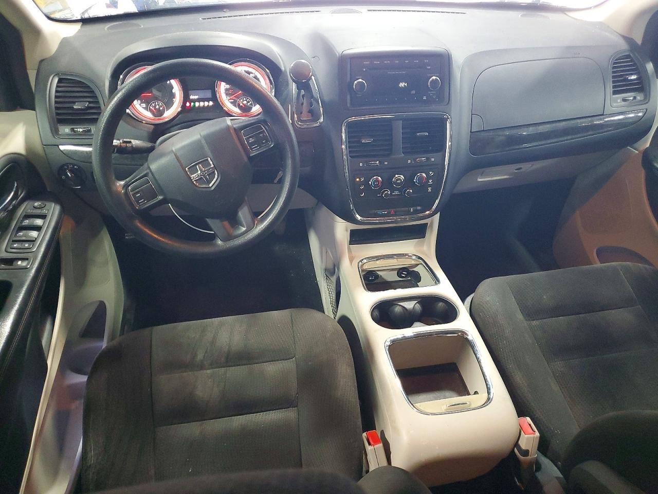 2016 Dodge Grand Caravan Sxt - zdjęcie 8