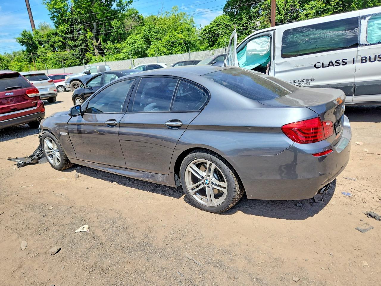 2016 BMW 528 I - zdjęcie 2