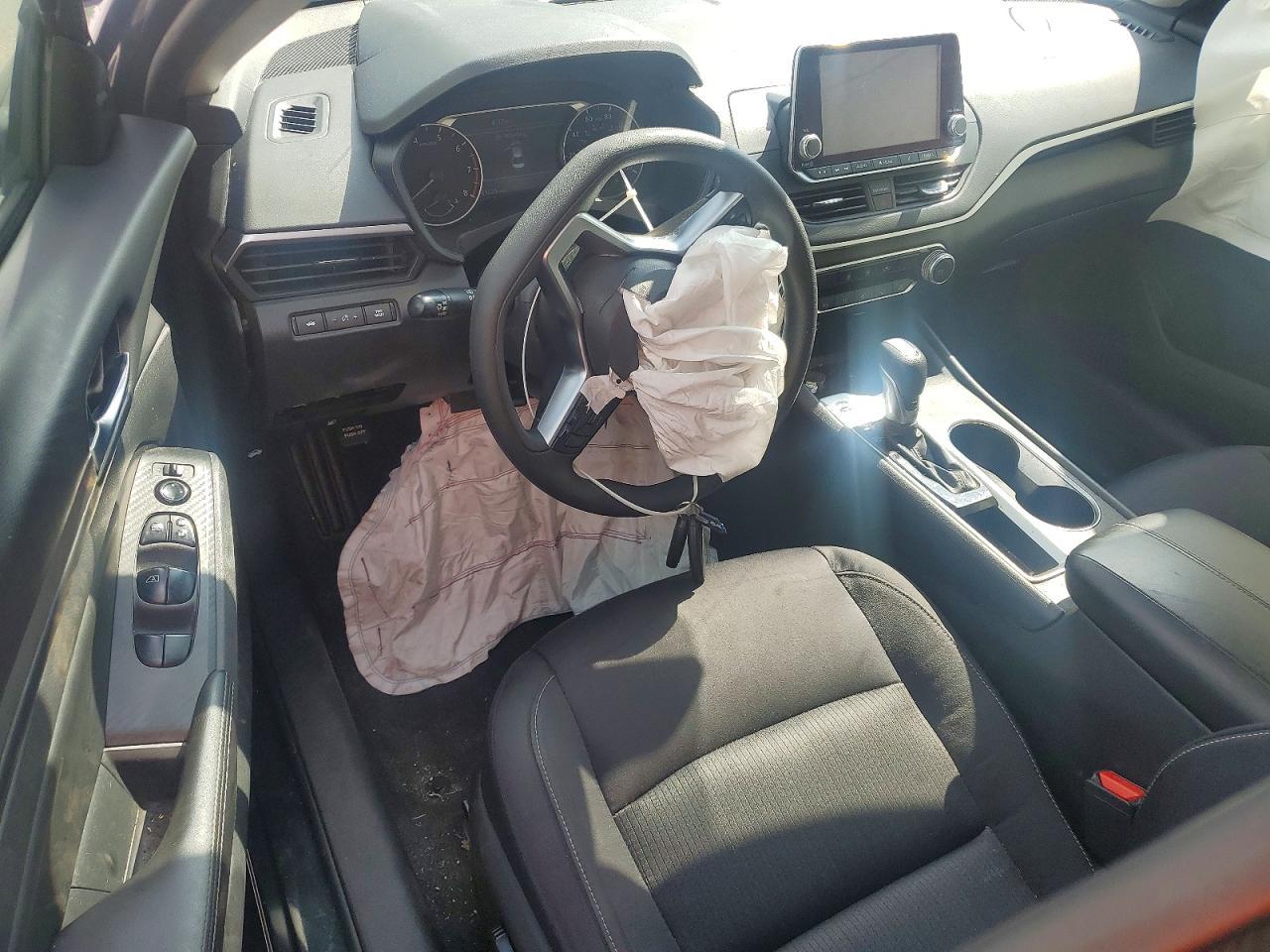 2022 Nissan Altima Sv - zdjęcie 8