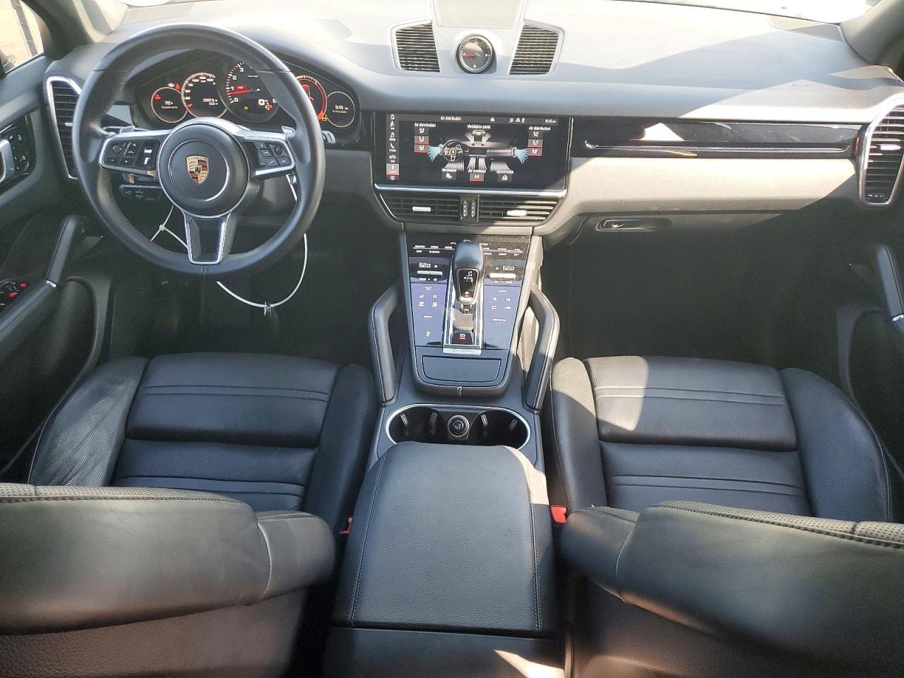 2020 Porsche Cayenne - zdjęcie 8