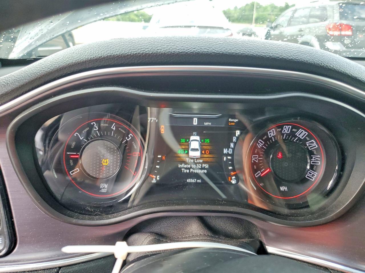 2018 Dodge Challenger R - zdjęcie 9