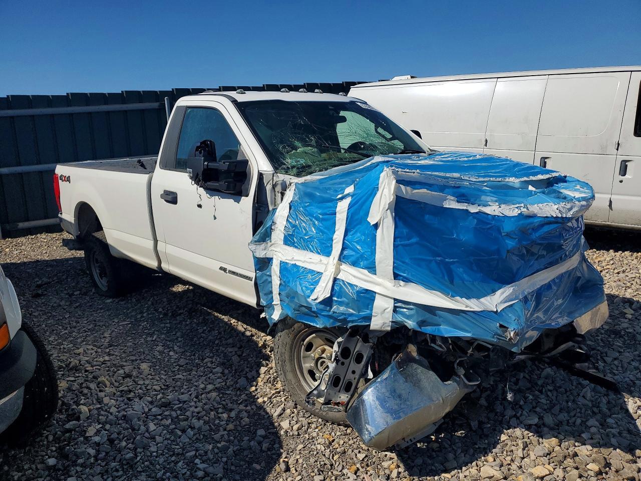 2020 Ford F250 Super Duty - zdjęcie 4