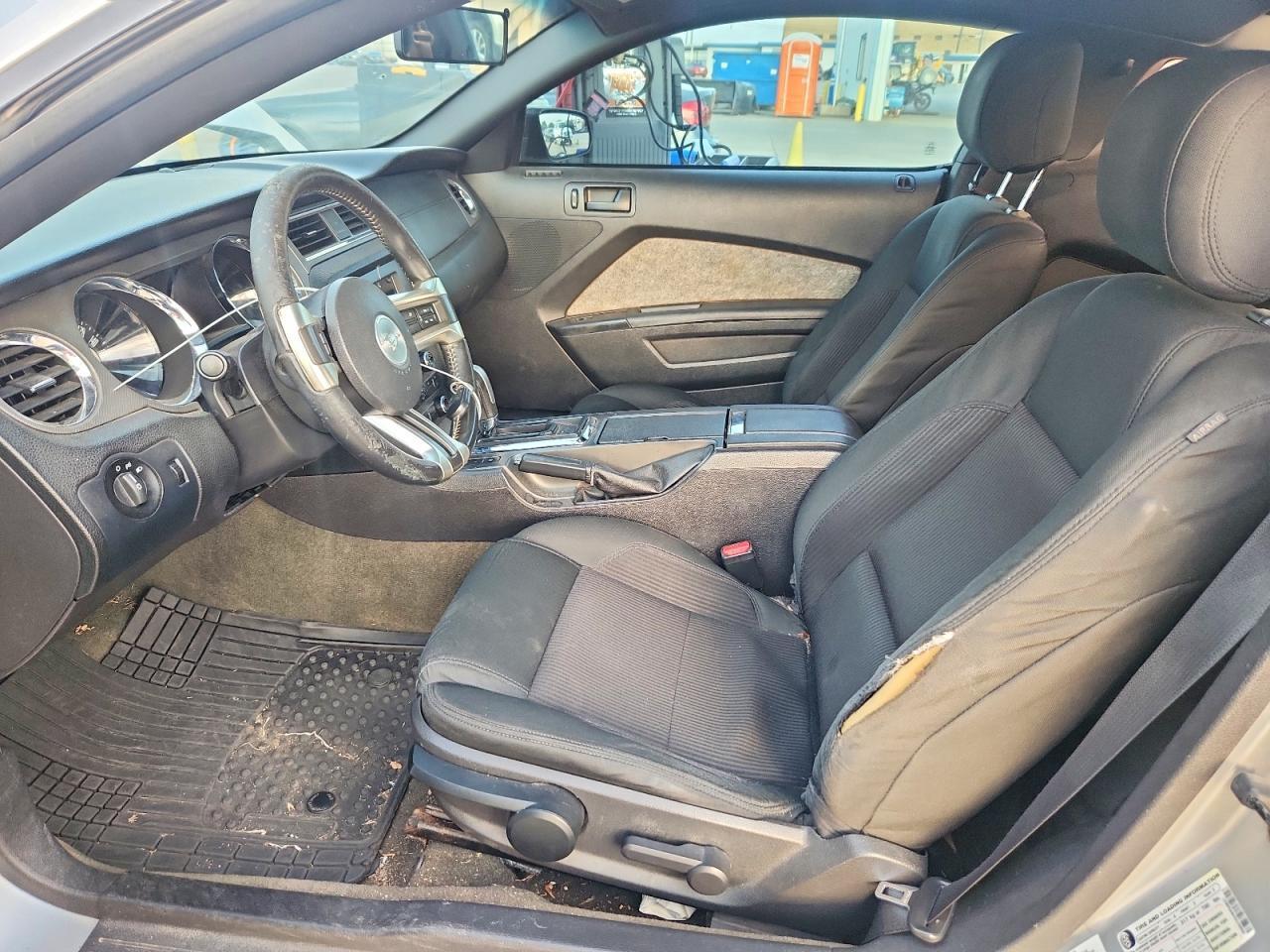 2014 Ford Mustang - zdjęcie 7