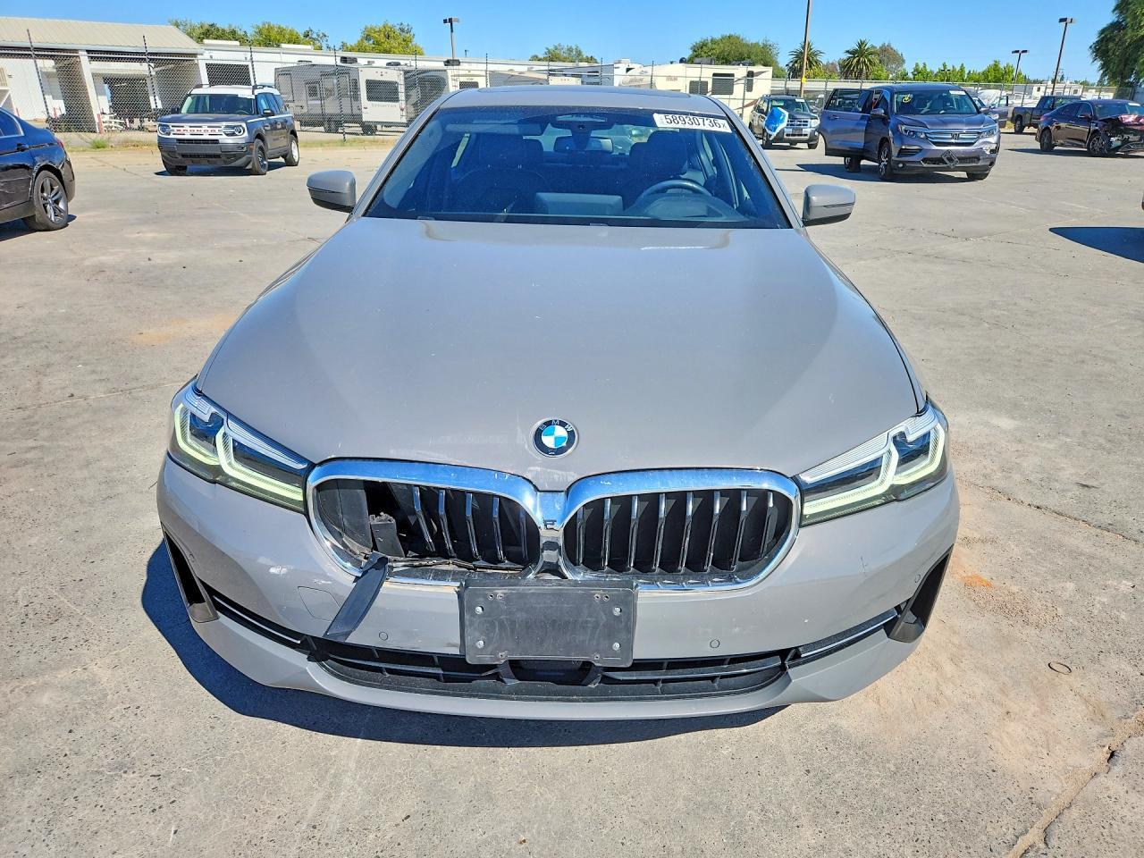 2021 BMW Seria 5 530i - zdjęcie 5