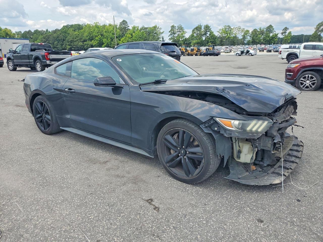 2016 Ford Mustang - zdjęcie 4