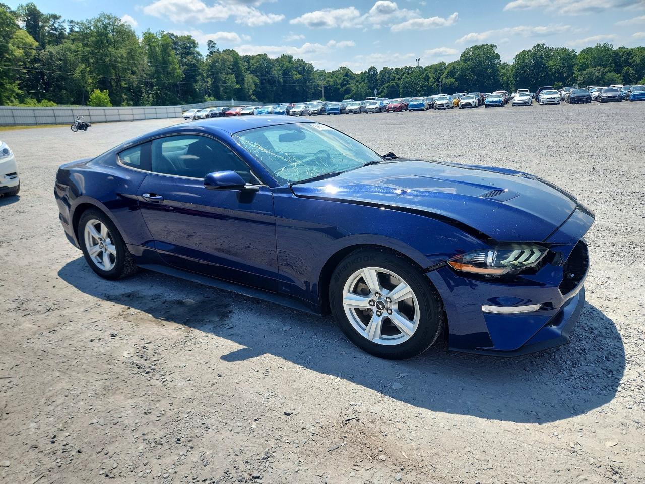 2018 Ford Mustang - zdjęcie 4