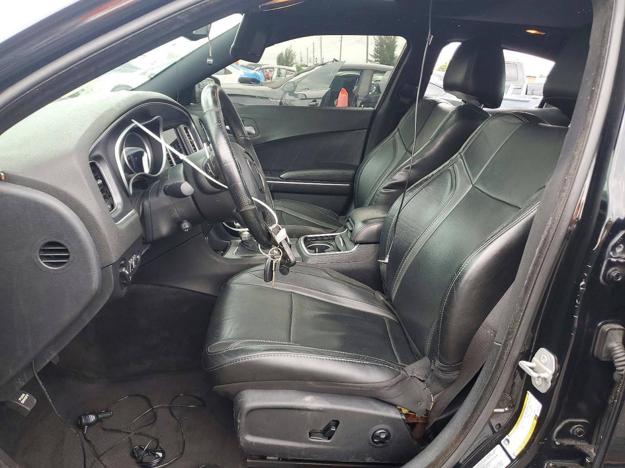 2016 Dodge Charger R - zdjęcie 7