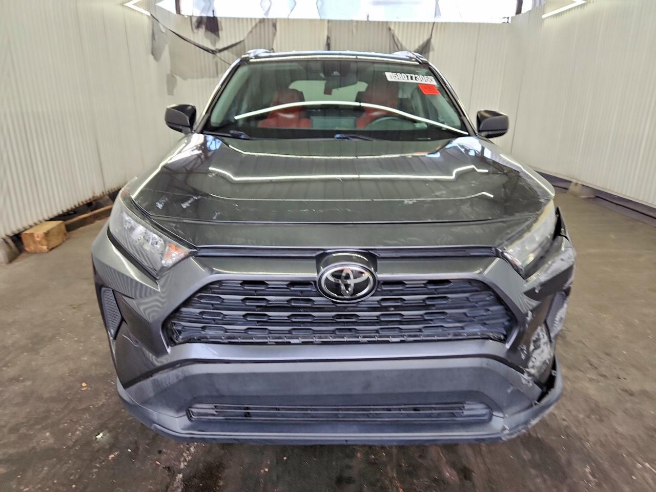 2020 Toyota Rav4 Le - zdjęcie 5