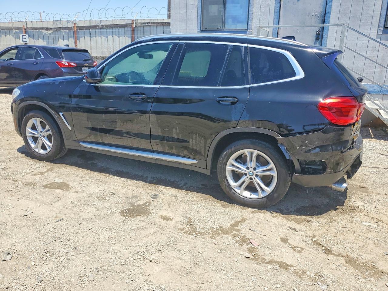 2020 BMW X3 Sdrive30I - zdjęcie 2