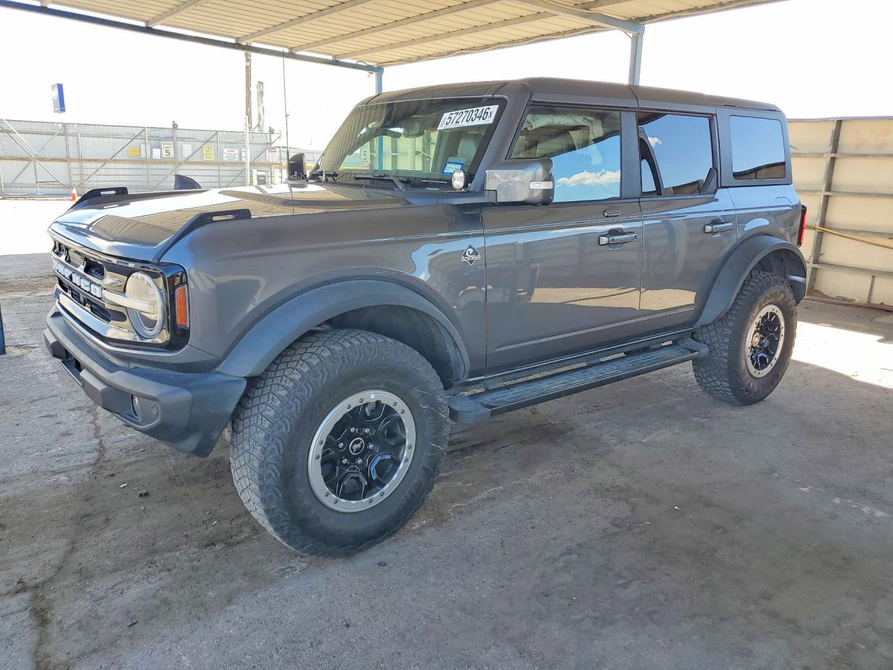 2023 Ford Bronco Base - zdjęcie główne