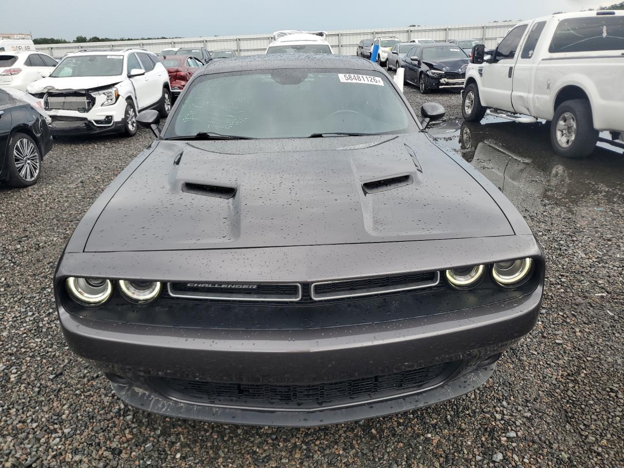 2019 Dodge Challenger Sxt - zdjęcie 5