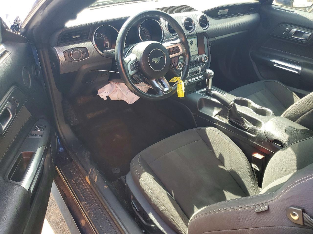 2018 Ford Mustang - zdjęcie 8