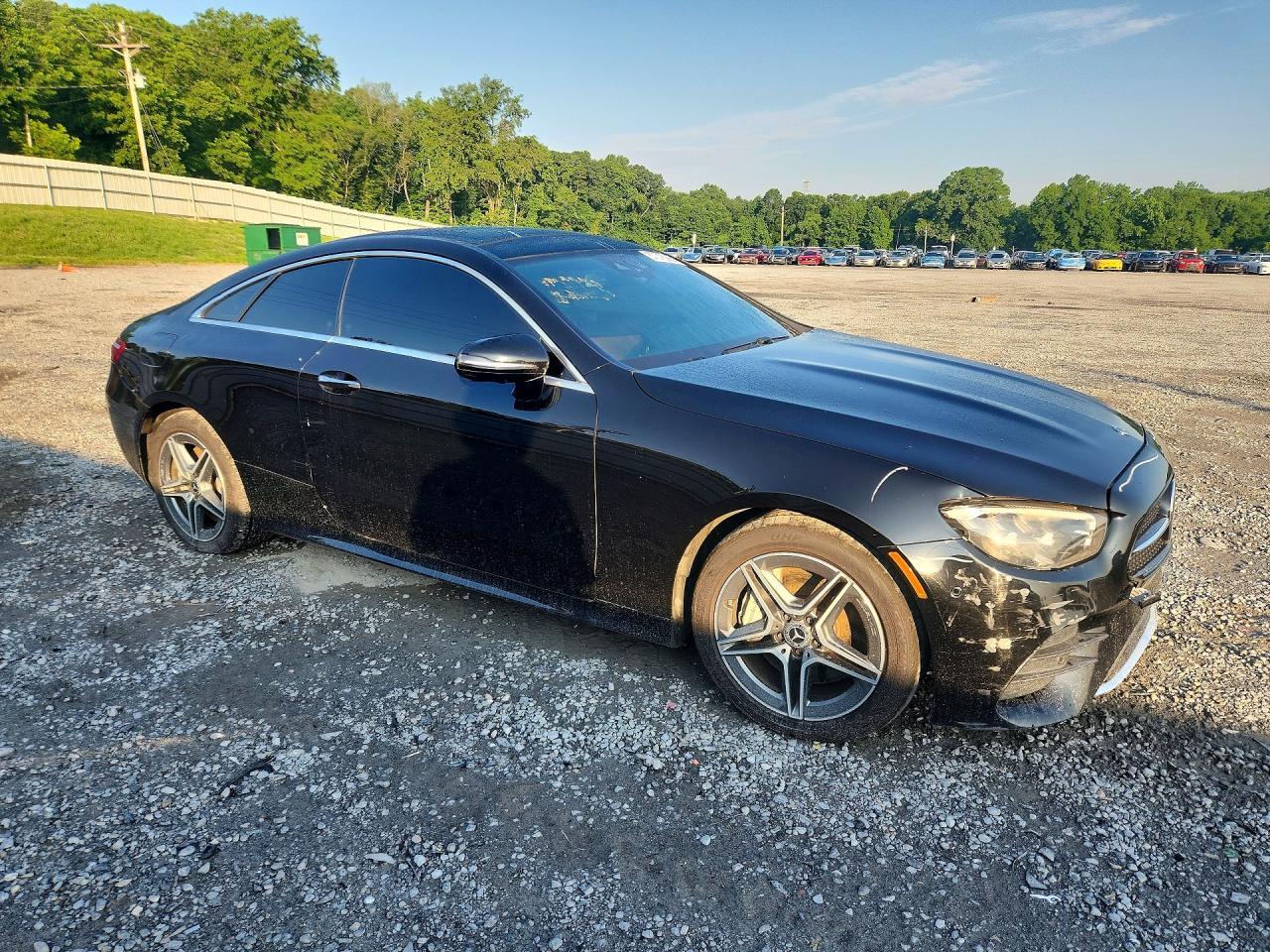 2021 Mercedes-Benz E 450 4Matic - zdjęcie 4