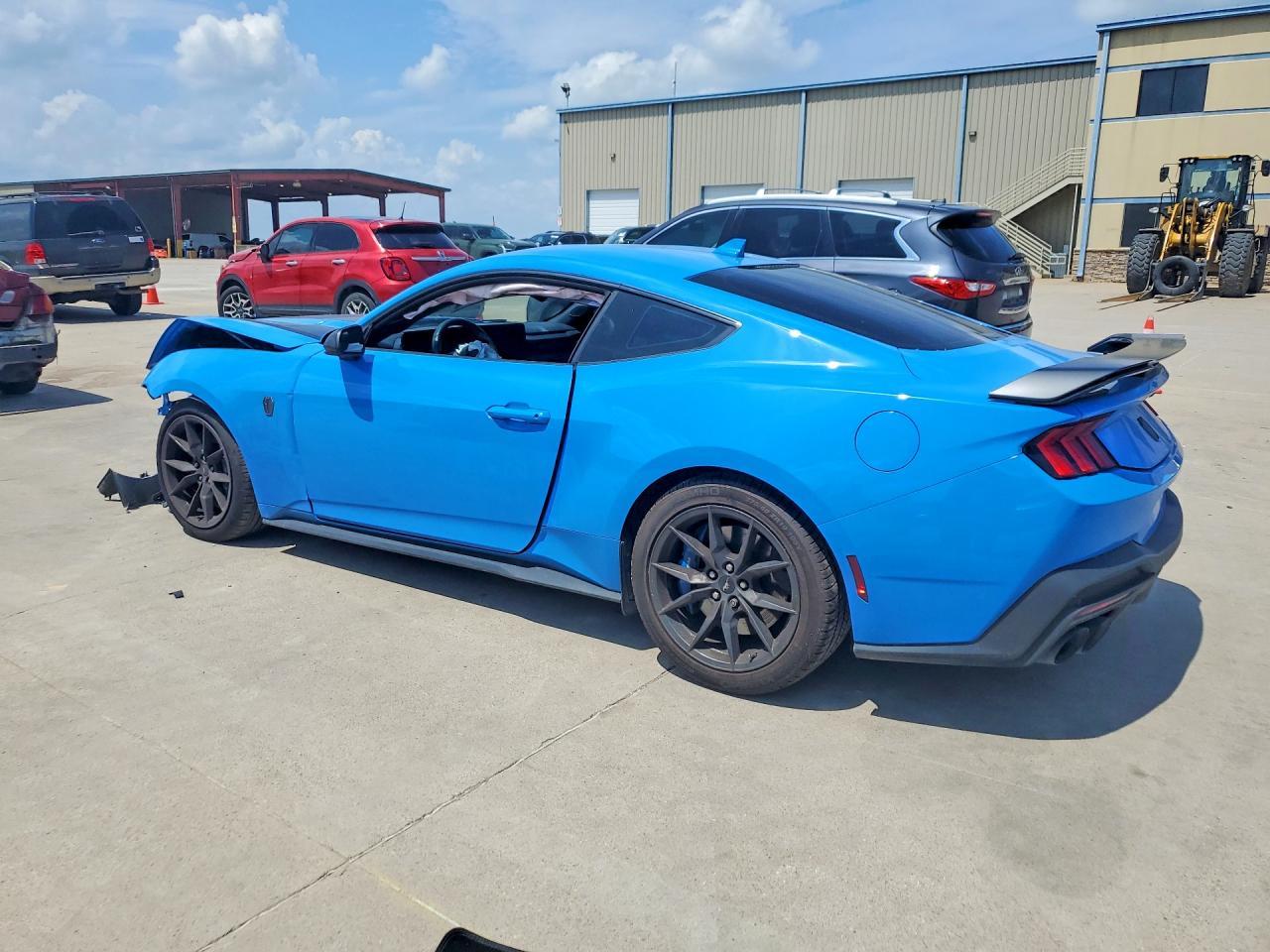 2024 Ford Mustang Dark Horse - zdjęcie 2