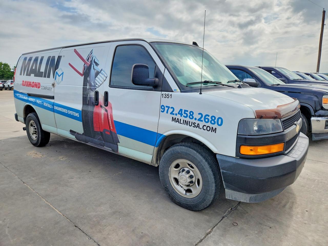 2019 Chevrolet Express G3500 - zdjęcie 4