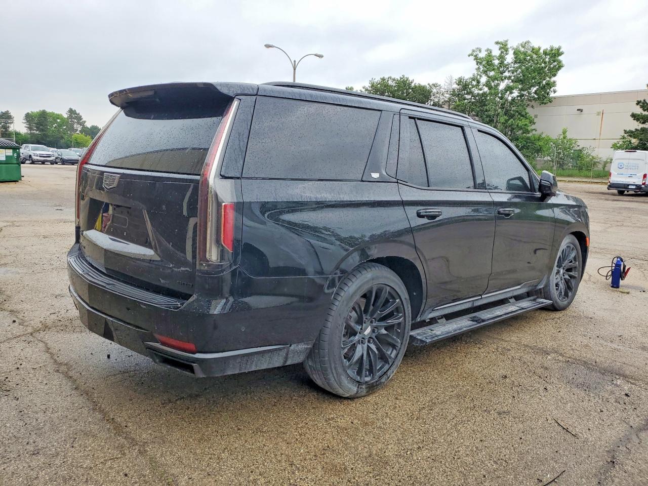 2023 Cadillac Escalade Sport Platinum - zdjęcie 3