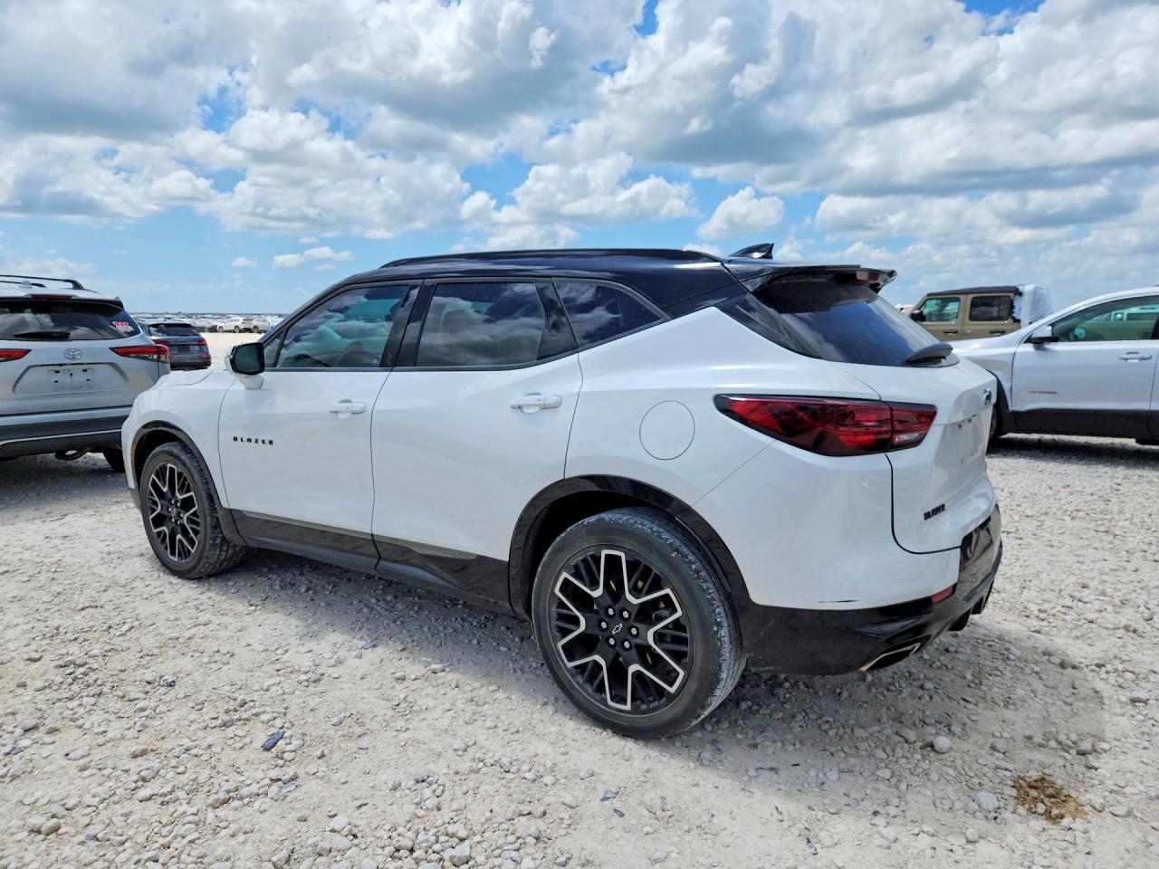 2023 Chevrolet Blazer Rs - zdjęcie 2