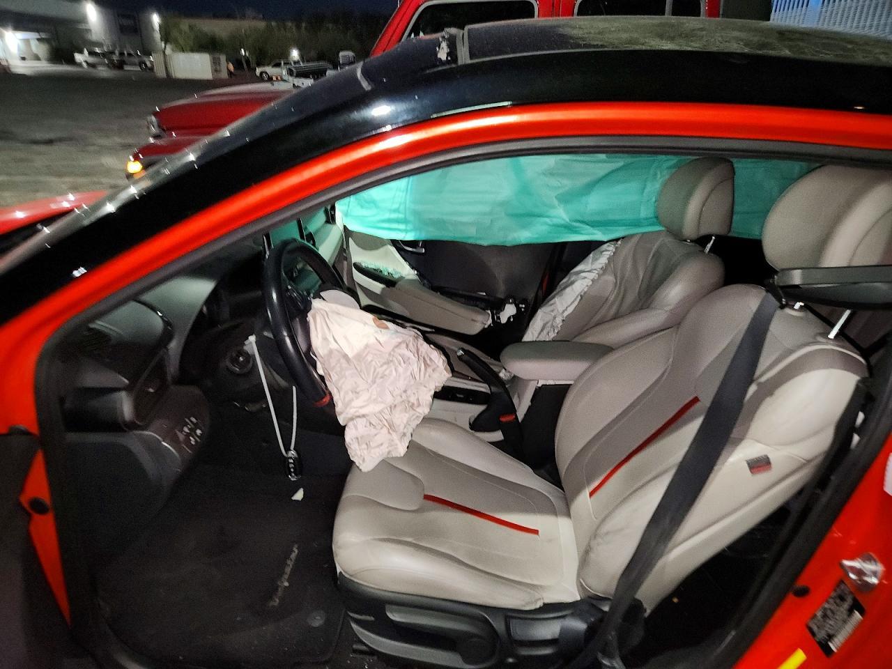 2019 Hyundai Veloster Turbo - zdjęcie 7