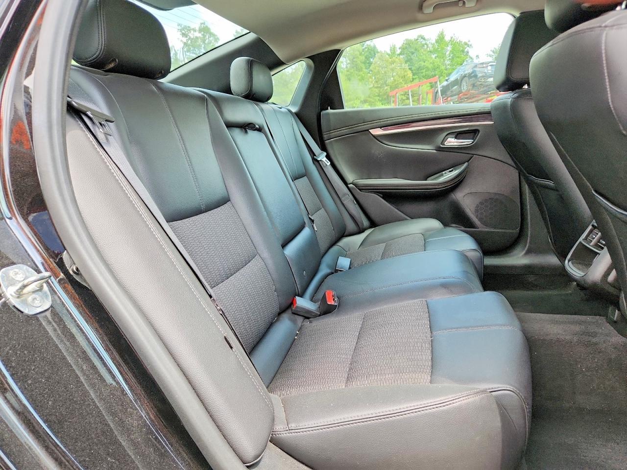 2020 Chevrolet Impala Lt - zdjęcie 10