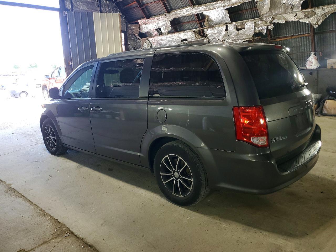2018 Dodge Grand Caravan Gt - zdjęcie 2