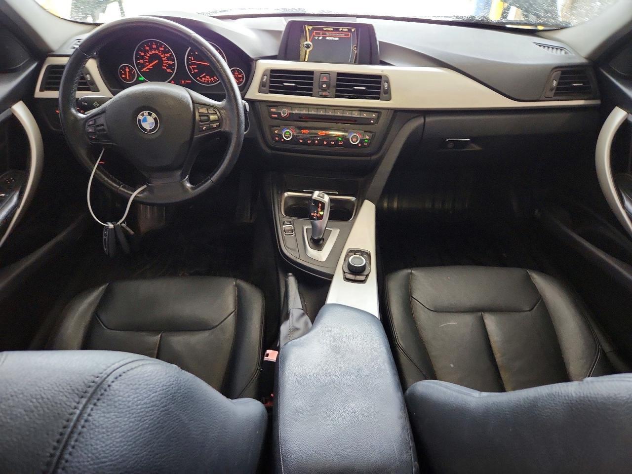 2014 BMW 320 I xDrive - zdjęcie 8