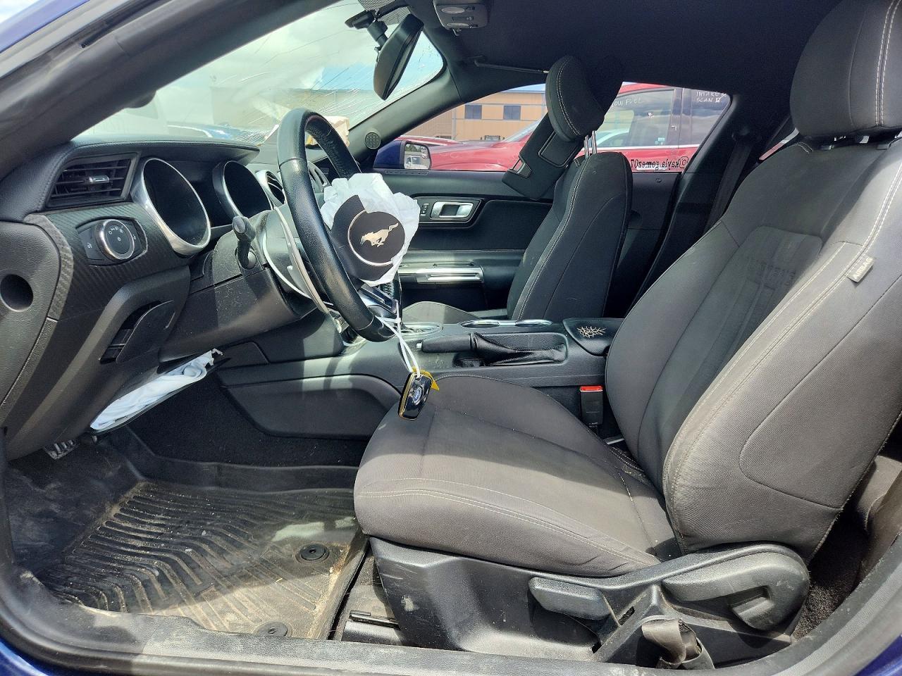 2019 Ford Mustang - zdjęcie 7