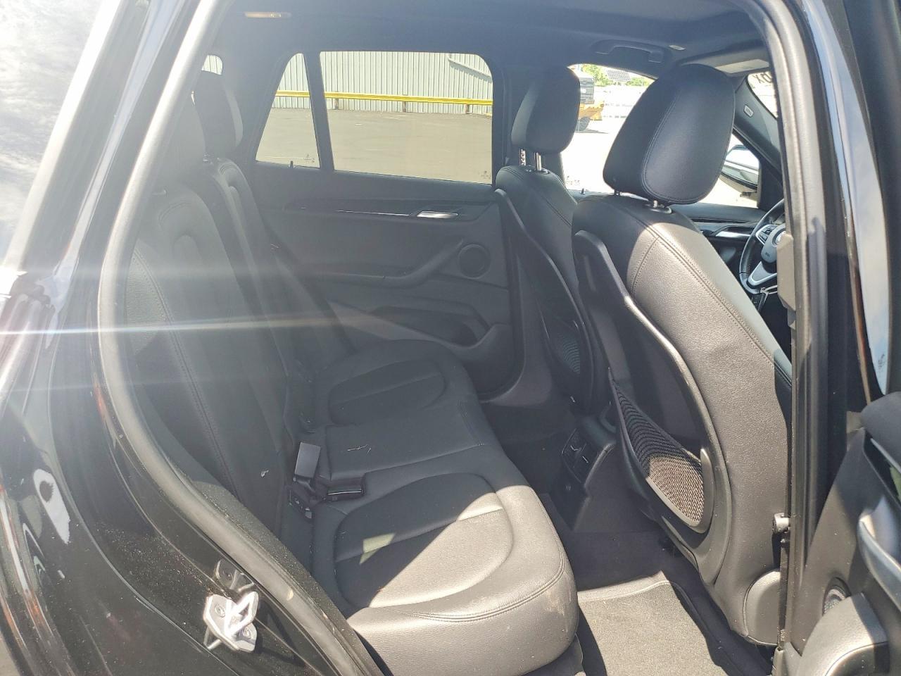 2018 BMW X1 xDrive28I - zdjęcie 10