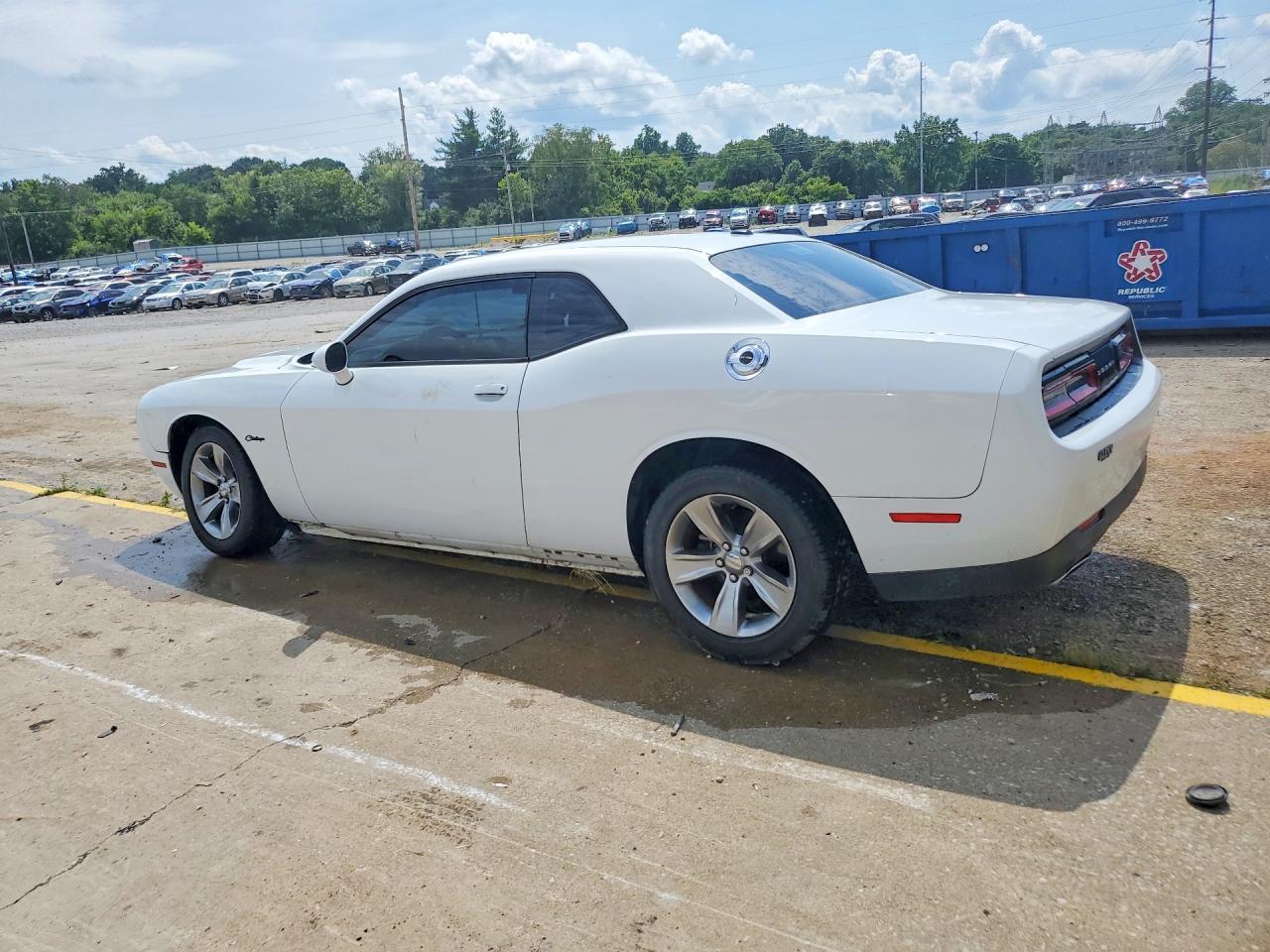 2015 Dodge Challenger Sxt - zdjęcie 2