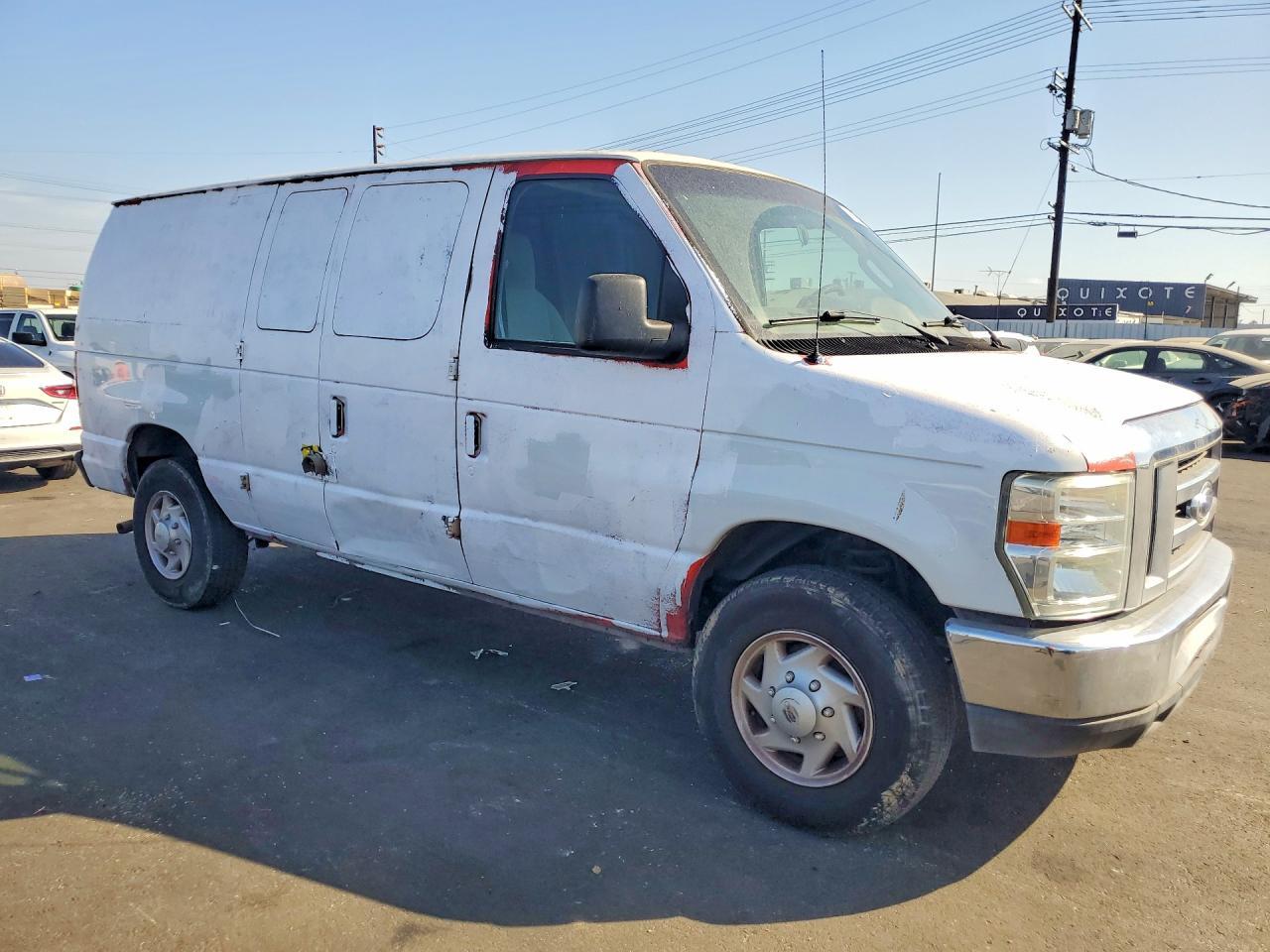 2013 Ford Econoline E250 Van - zdjęcie 4