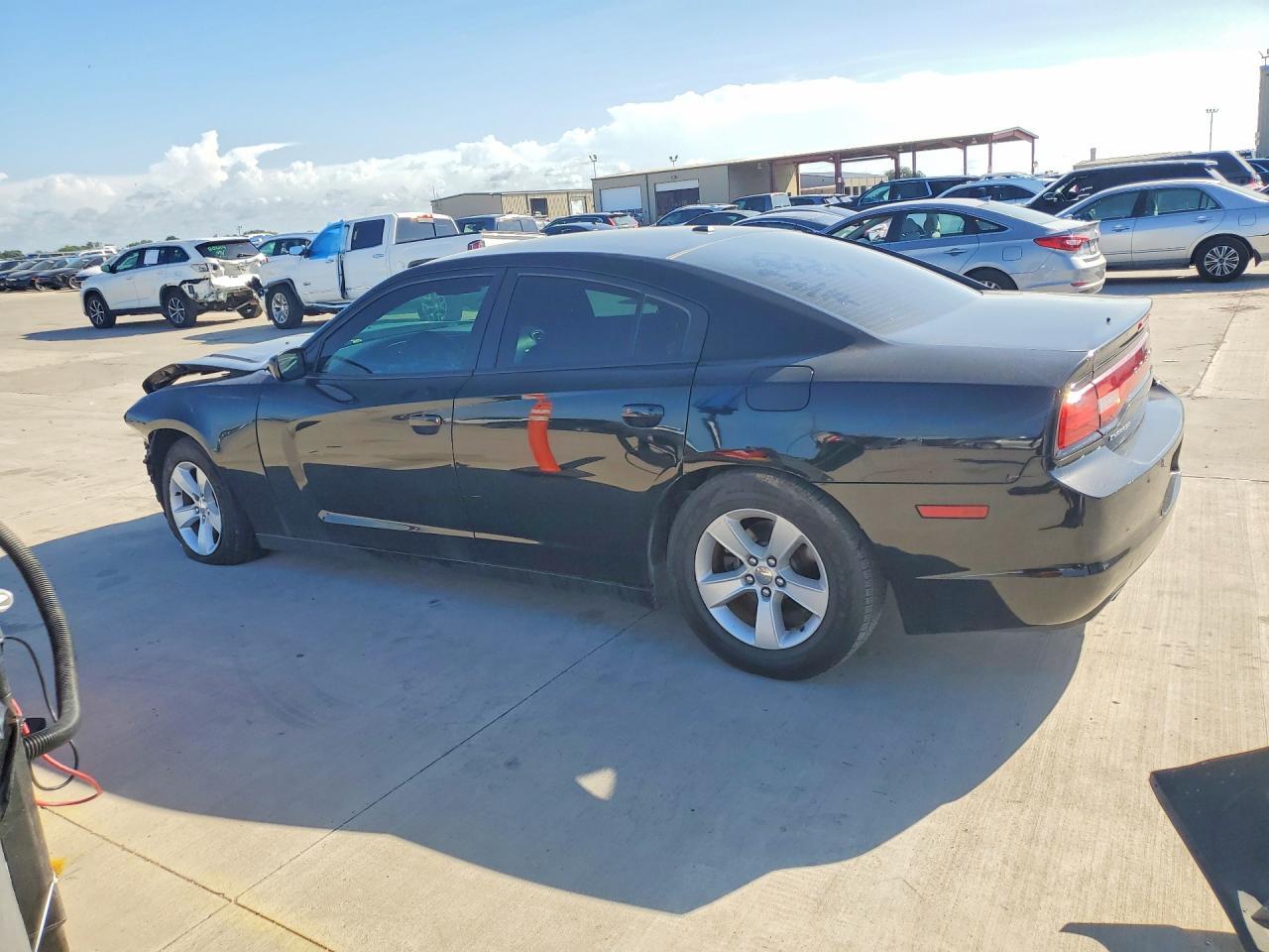 2014 Dodge Charger Se - zdjęcie 2