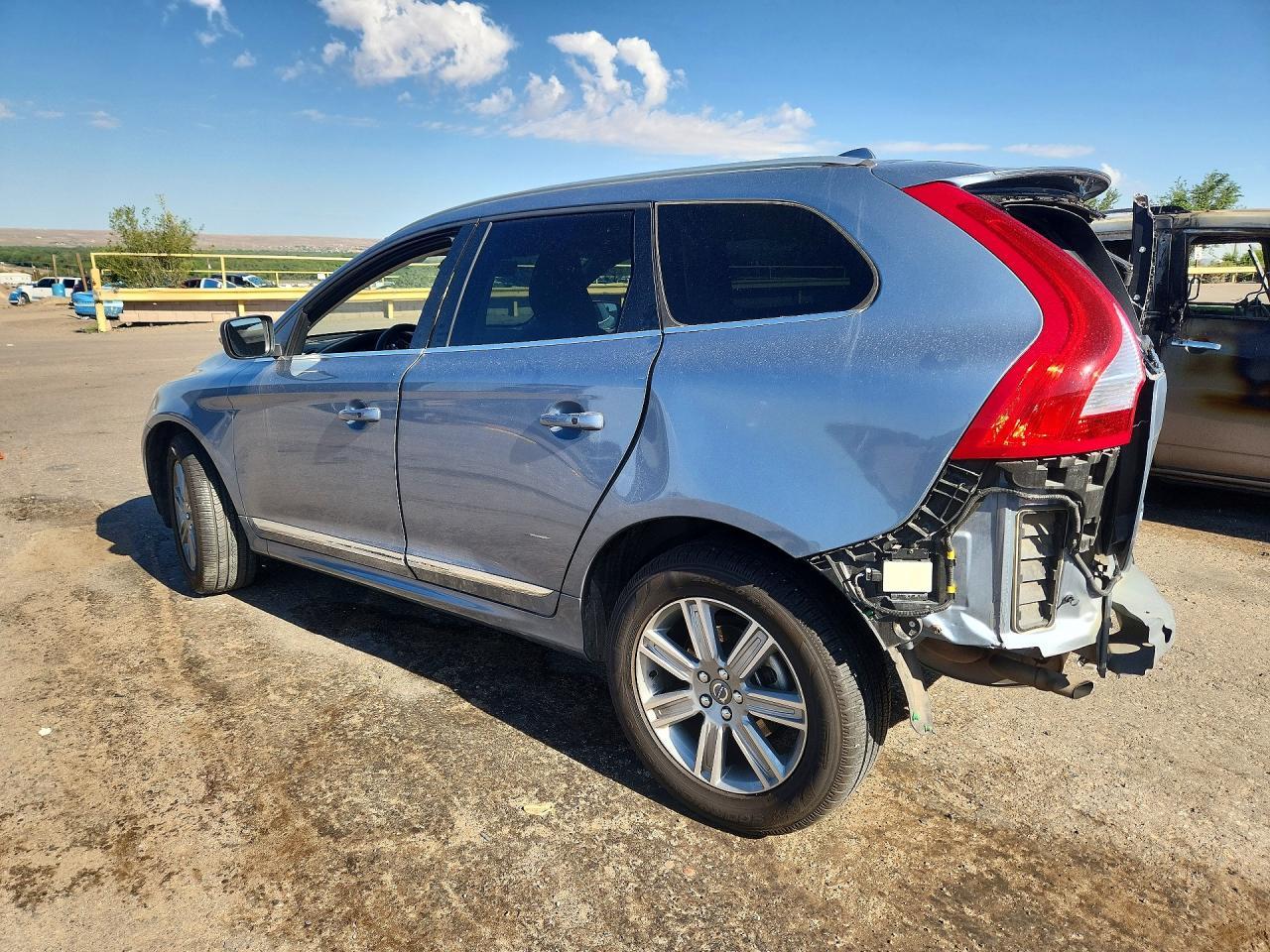 2017 Volvo Xc60 T5 Inscription - zdjęcie 3