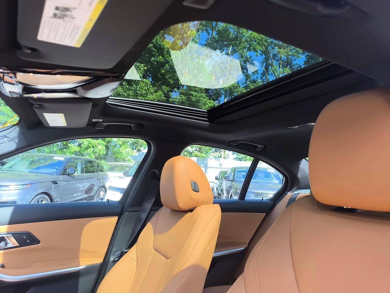 2026 BMW 330Xi - zdjęcie 10
