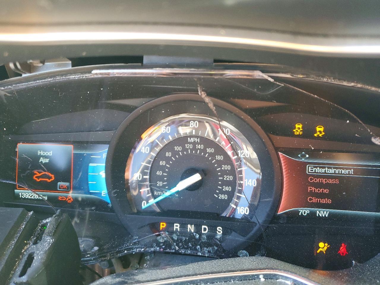 2016 Ford Fusion Titanium - zdjęcie 9