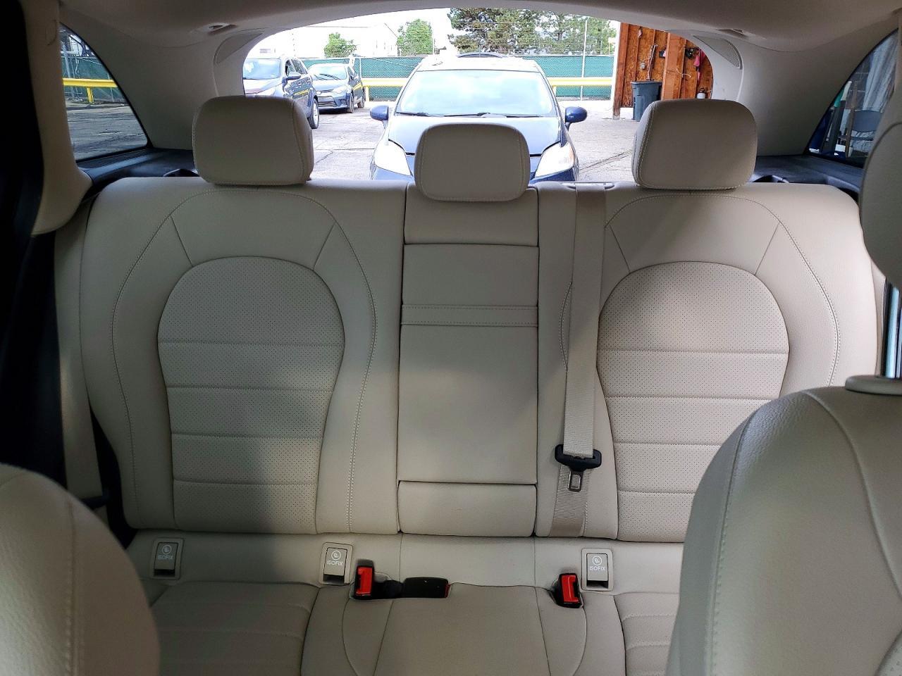 2016 Mercedes-Benz Glc 300 4Matic - zdjęcie 10