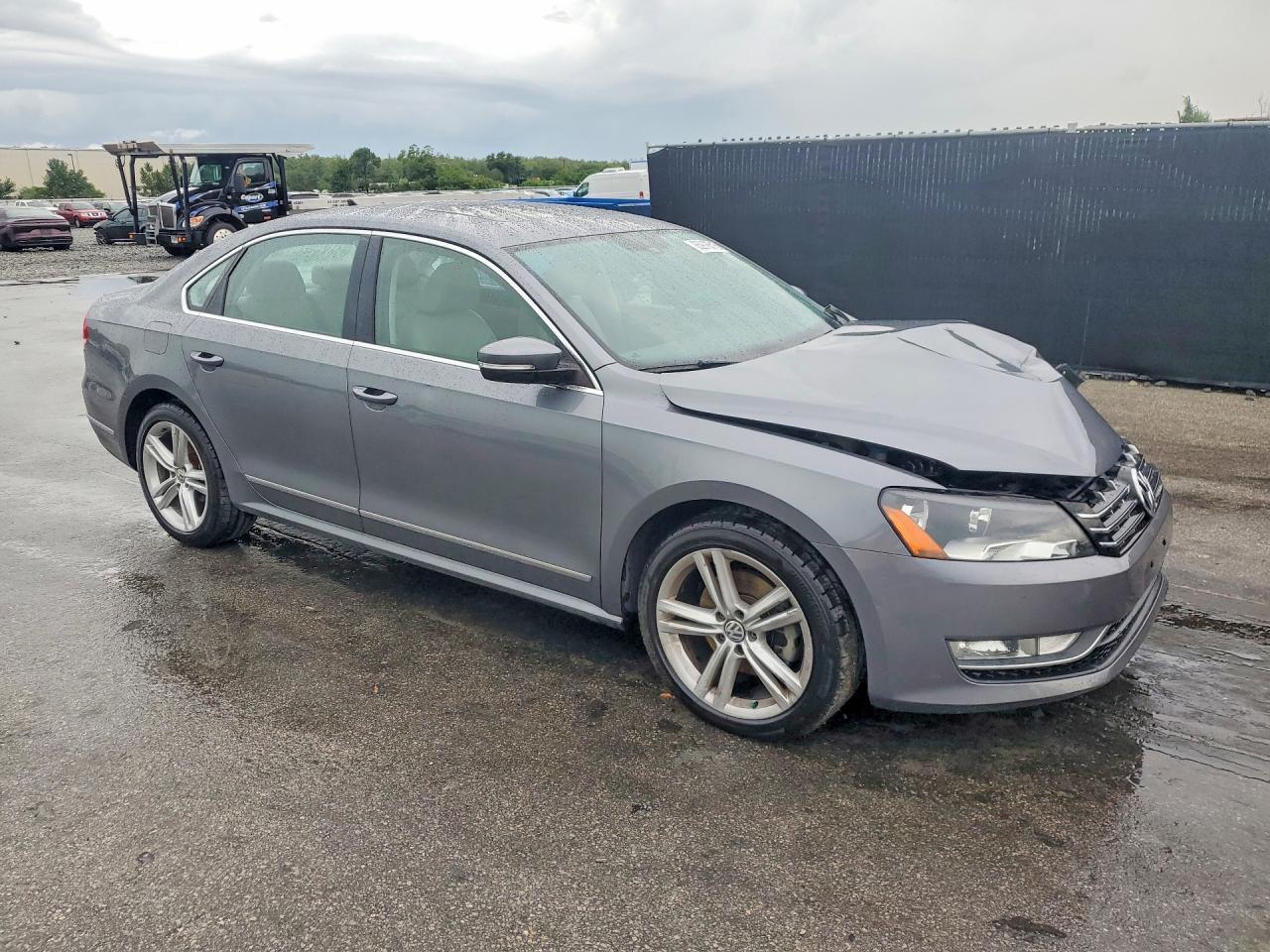 2014 Volkswagen Passat Sel - zdjęcie 4