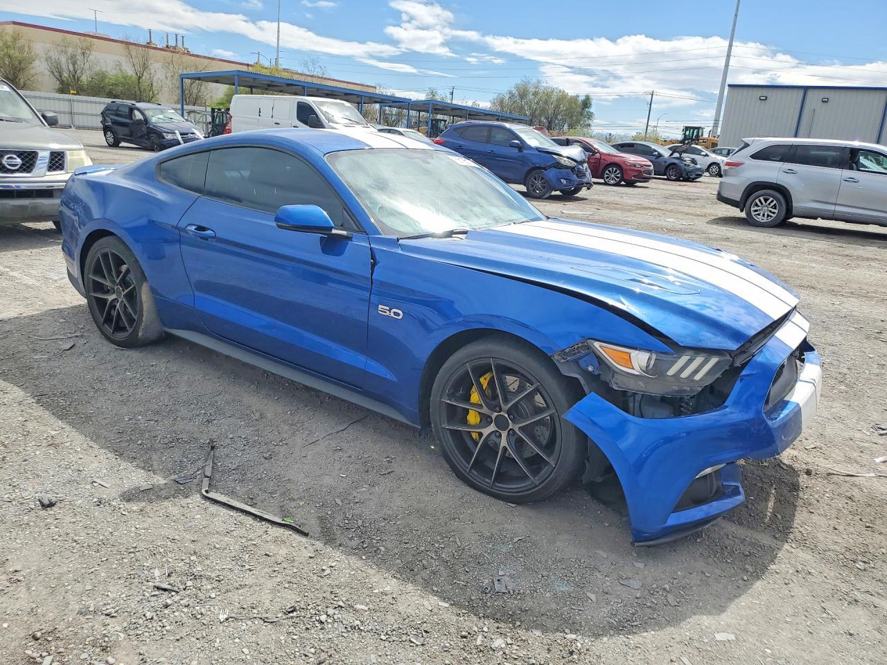 2017 Ford Mustang Gt - zdjęcie 4