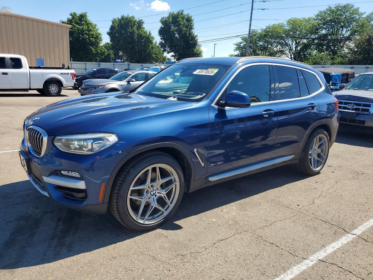 2018 BMW X3 xDrive30I - zdjęcie główne