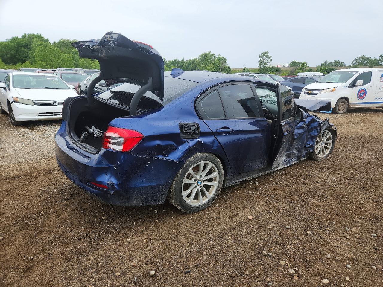 2016 BMW 320 Xi - zdjęcie 3